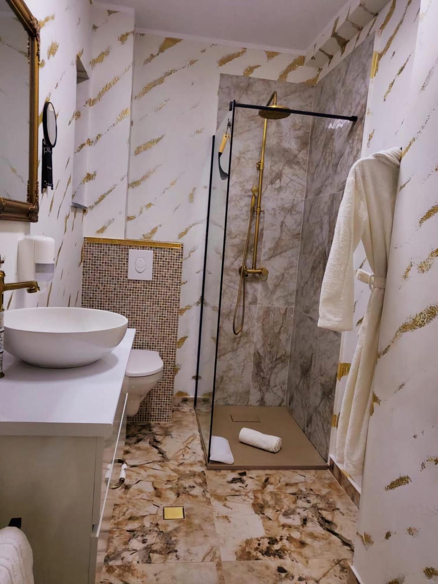 Lemon Breeze Apartment Constanta Exterior photo